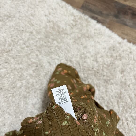 Aerie Size Small Brown Floral Smocked Square Neck Crop Top NWT - Picture 6 of 7